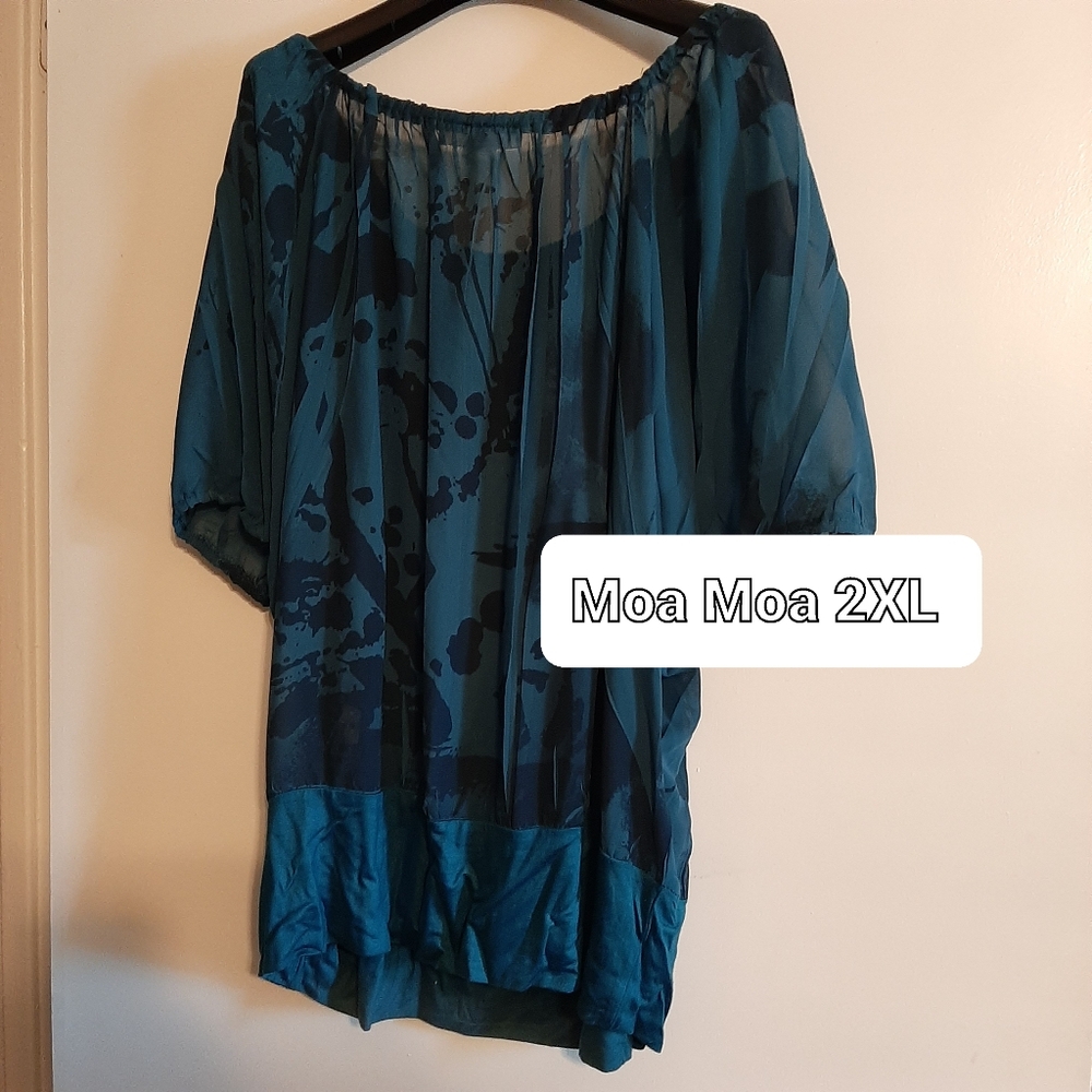 Moa Moa Womens Sheer Paint splatter style top 2XL